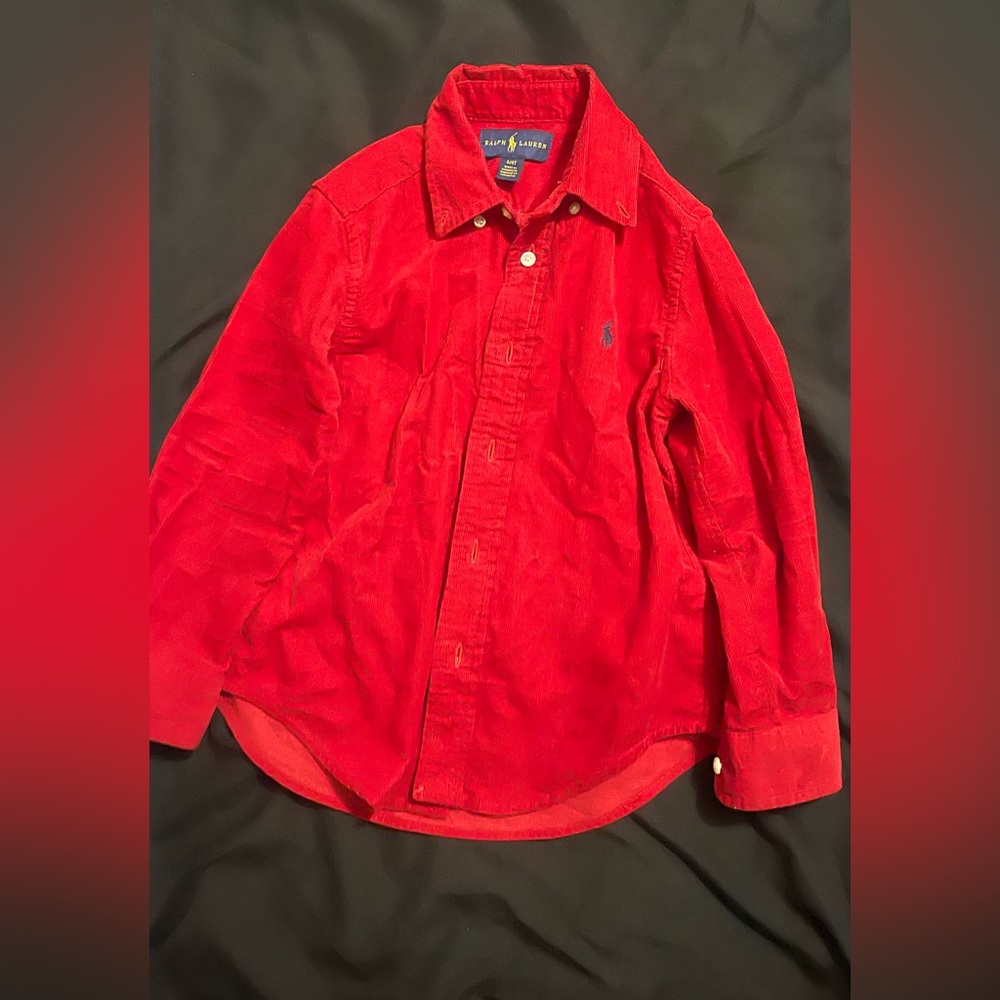Lightly worn boys Ralph Lauren button down shirt!